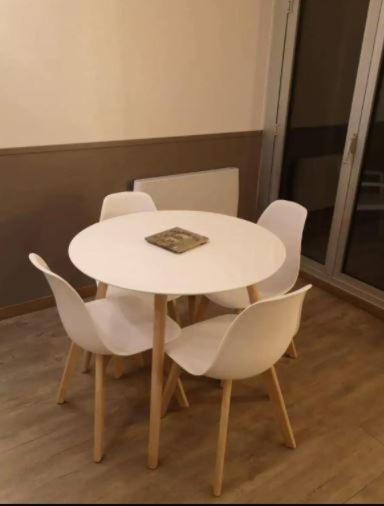Appartement 4 Pers - Vue Mer 滨海图维列 外观 照片